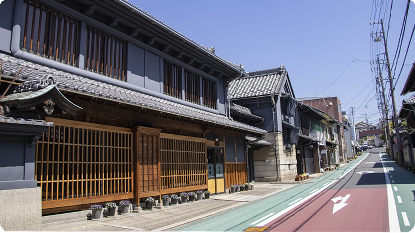 Tajimi Pottery Festival (Spring)
